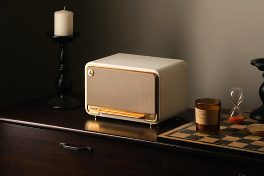 Edifier D32 - Tabletop Wired & Portable Bluetooth Speaker (White)