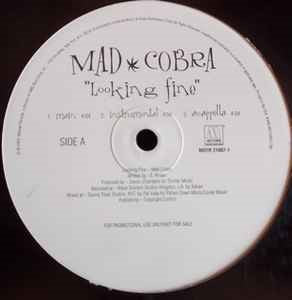 Mad Cobra – Olhando bem/Paz mundial