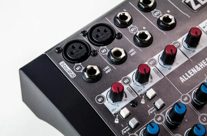 Mesa de som Allen &amp; Heath ZEDi 10FX (com USB)