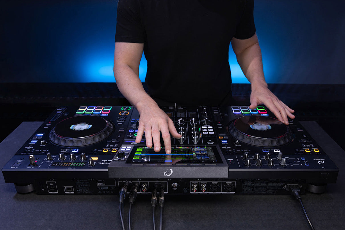 AlphaTheta XDJ-AZ 4 Channel Pro DJ System