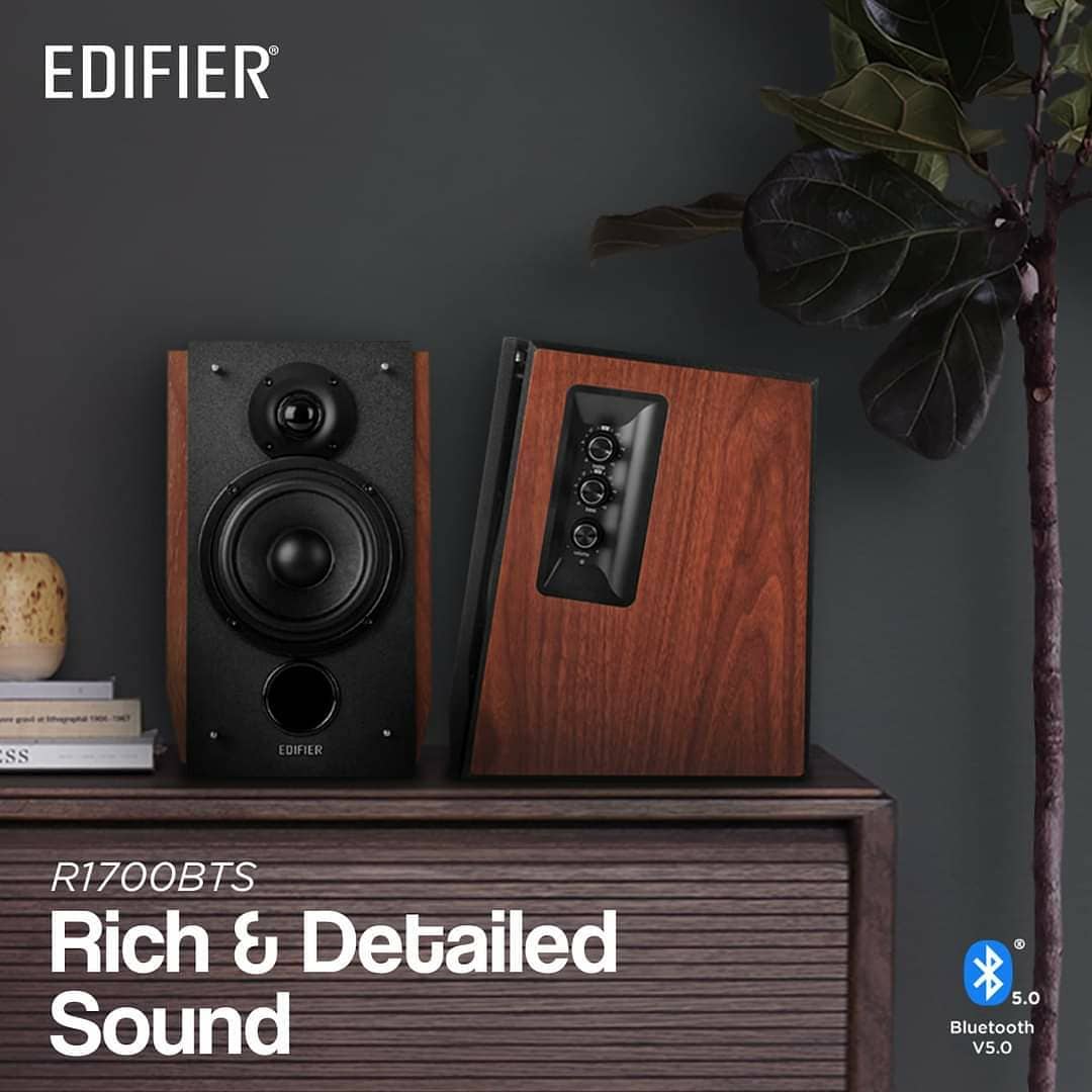 Edifier R1700BTs Bookshelf Speakers with Sub out +BT (Pair)