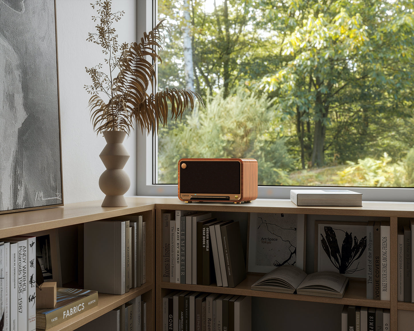 Edifier D32 - Tabletop Wired & Portable Bluetooth Speaker (Classic Walnut)