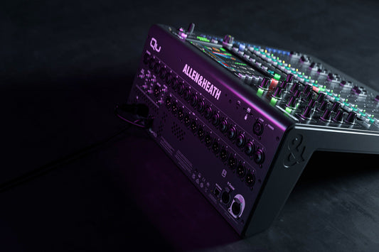 Allen &amp; Heath QU24C 24-Kanal-Digitalmischpult